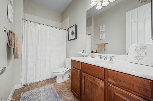 8226 Mount Logan Court, Las Vegas, NV 89131