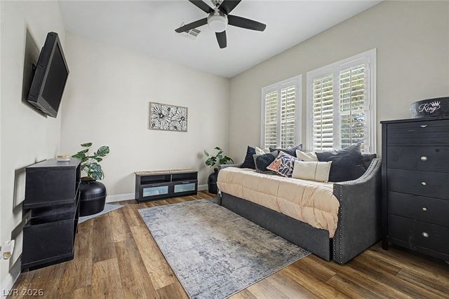 8226 Mount Logan Court, Las Vegas, NV 89131