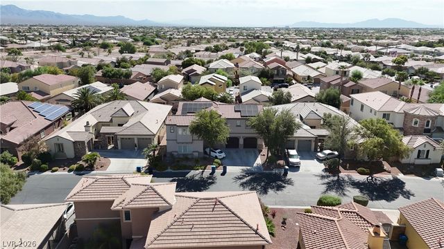 8226 Mount Logan Court, Las Vegas, NV 89131