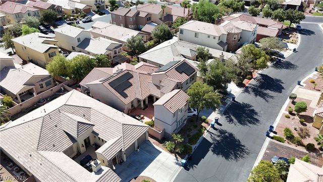8226 Mount Logan Court, Las Vegas, NV 89131