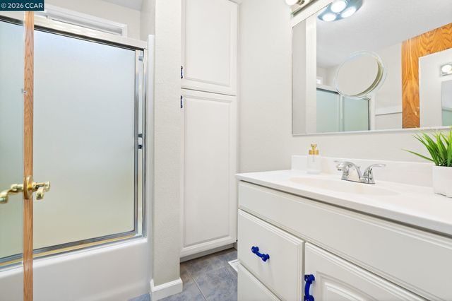 4050 Saint Marys St, Martinez, CA 94553