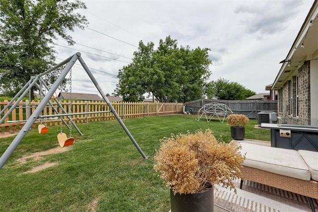 1212 SW 156th Terrace, Oklahoma City, OK 73170