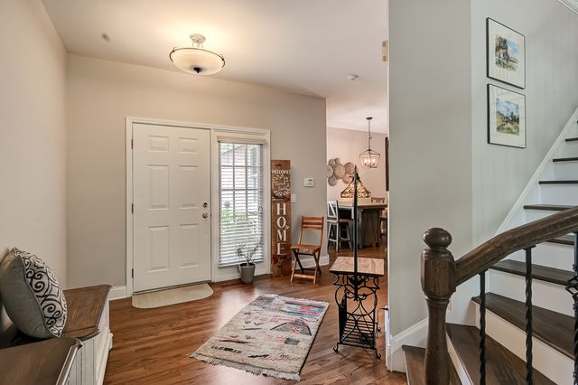 4256 Stableford Lane, Naperville, IL 60564