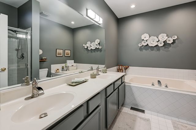 4256 Stableford Lane, Naperville, IL 60564