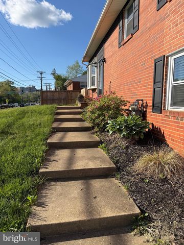 827 UNIVERSITY BLVD W, Silver Spring, MD 20901