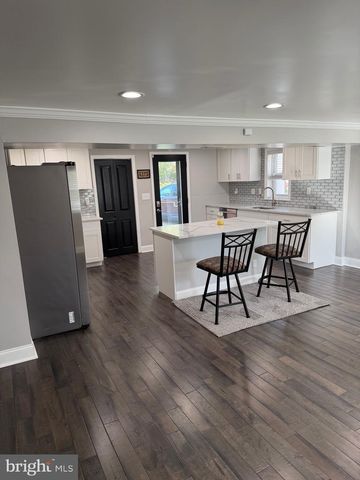 827 UNIVERSITY BLVD W, Silver Spring, MD 20901