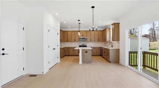 6274 Old Gloucester WAY, Gloucester, VA 23061