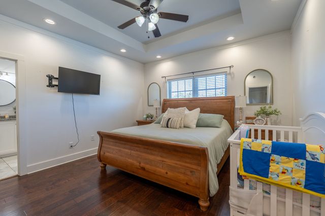 562 Double Eagle Dr, Summertown, TN 38483