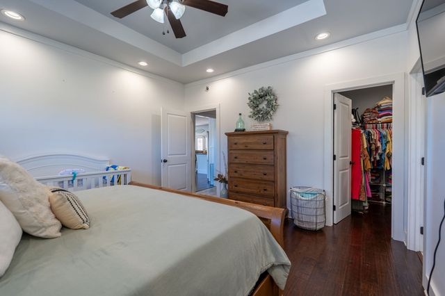 562 Double Eagle Dr, Summertown, TN 38483