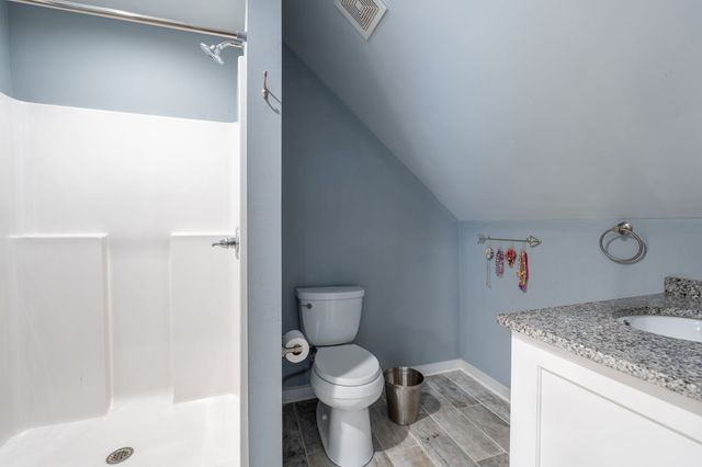 562 Double Eagle Dr, Summertown, TN 38483