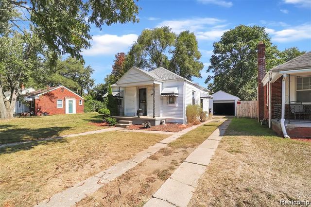 18668 Warwick Street, Detroit, MI 48219