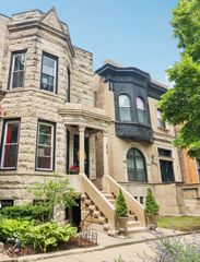 4914 S Washington Park Court, Chicago, IL 60615