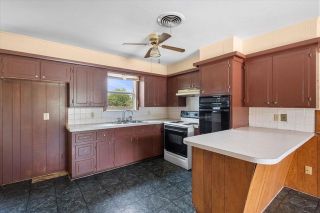 5220 41st Street, Lubbock, TX 79414