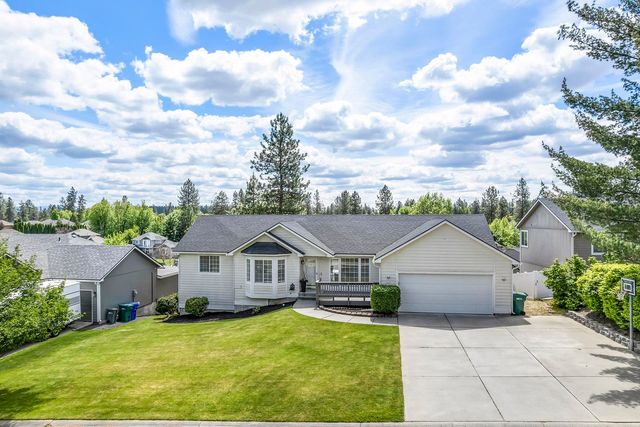 808 E Country Hill Ct, Spokane, WA 99208