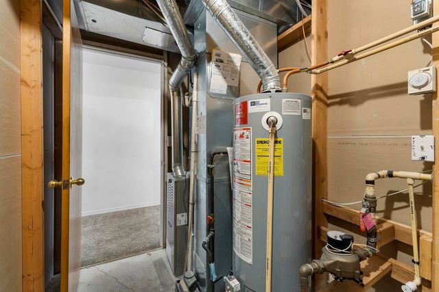 808 E Country Hill Ct, Spokane, WA 99208