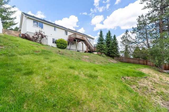 808 E Country Hill Ct, Spokane, WA 99208