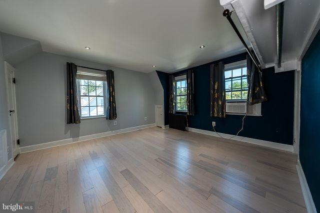 7 CEDARWOOD RD, Catonsville, MD 21228