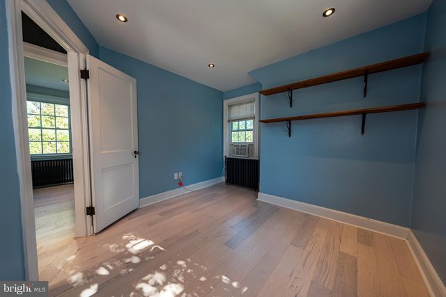 7 CEDARWOOD RD, Catonsville, MD 21228
