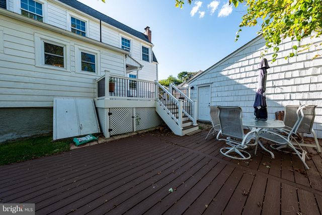 7 CEDARWOOD RD, Catonsville, MD 21228