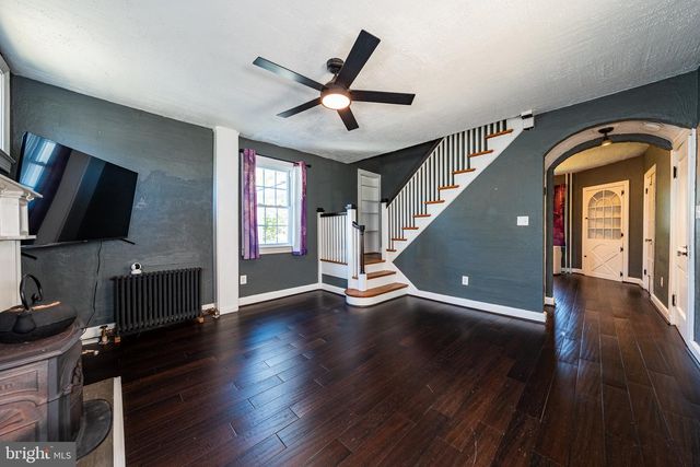 7 CEDARWOOD RD, Catonsville, MD 21228