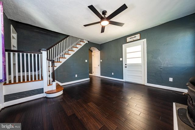 7 CEDARWOOD RD, Catonsville, MD 21228