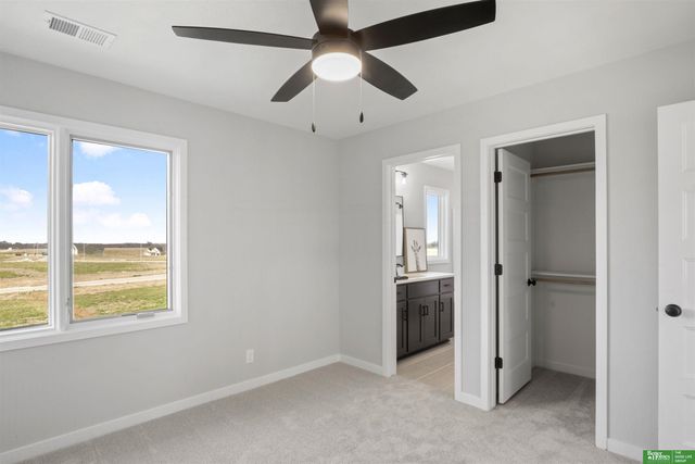 19606 Jaynes Street, Elkhorn, NE 68022