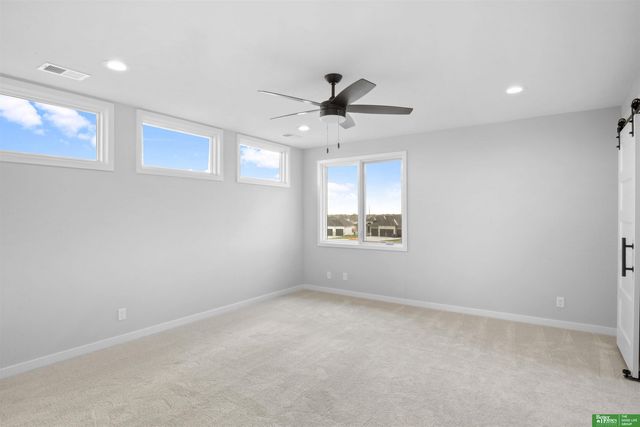 19606 Jaynes Street, Elkhorn, NE 68022