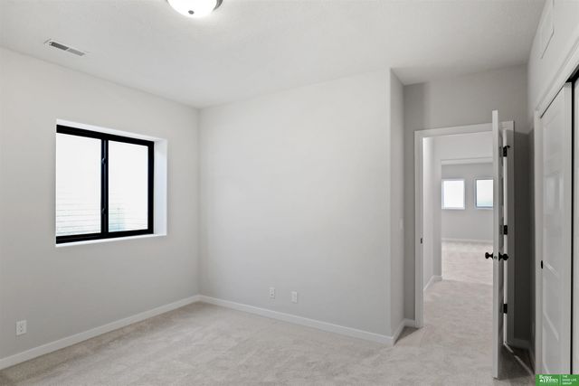 19606 Jaynes Street, Elkhorn, NE 68022