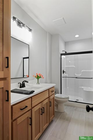 19606 Jaynes Street, Elkhorn, NE 68022