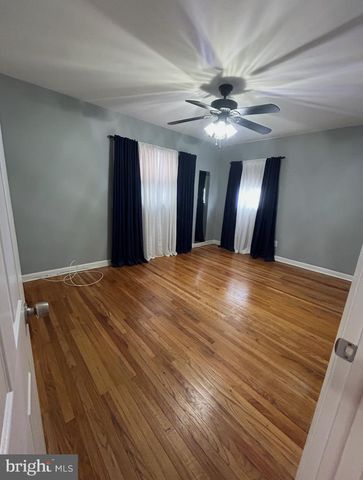 9215 CRISPIN ST, Philadelphia, PA 19114