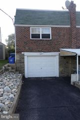 9215 CRISPIN ST, Philadelphia, PA 19114