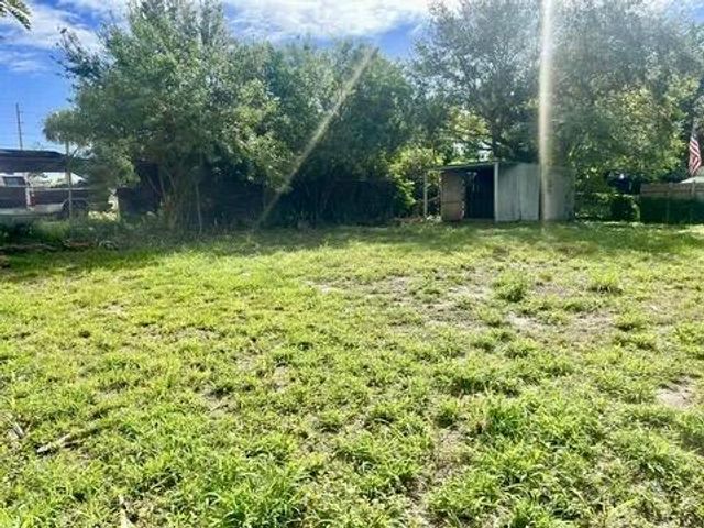 4676 Arcadia Ave Avenue, Fort Pierce, FL 34946