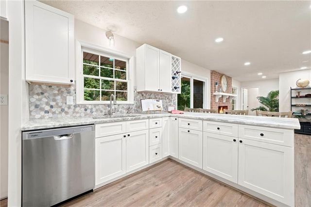 7215 Sinyard Road, Lithia Springs, GA 30122