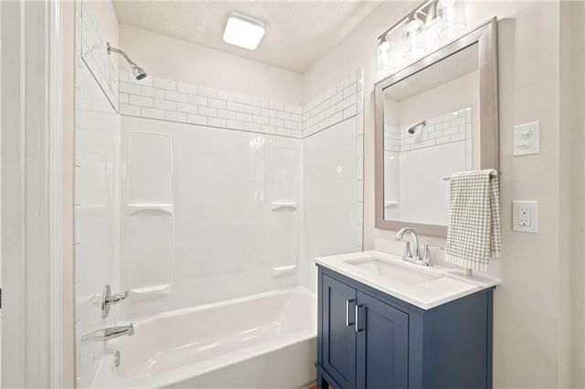 7215 Sinyard Road, Lithia Springs, GA 30122