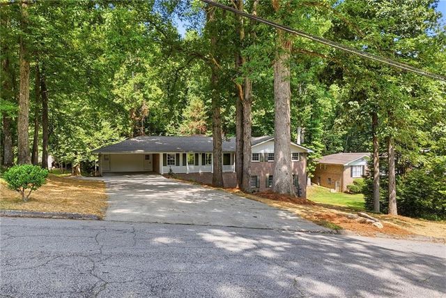 7215 Sinyard Road, Lithia Springs, GA 30122