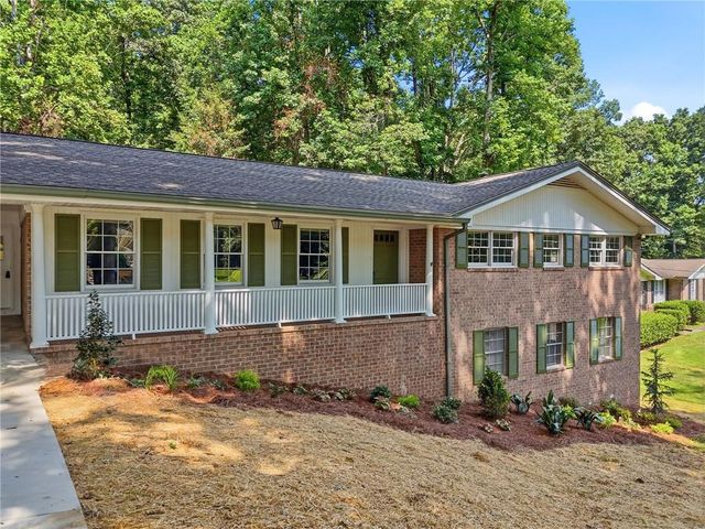 7215 Sinyard Road, Lithia Springs, GA 30122