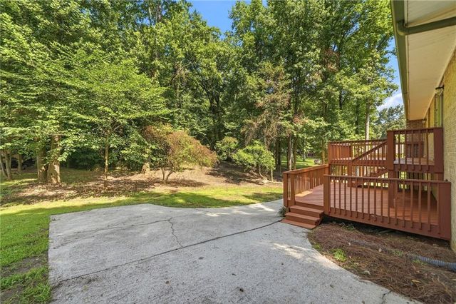 7215 Sinyard Road, Lithia Springs, GA 30122