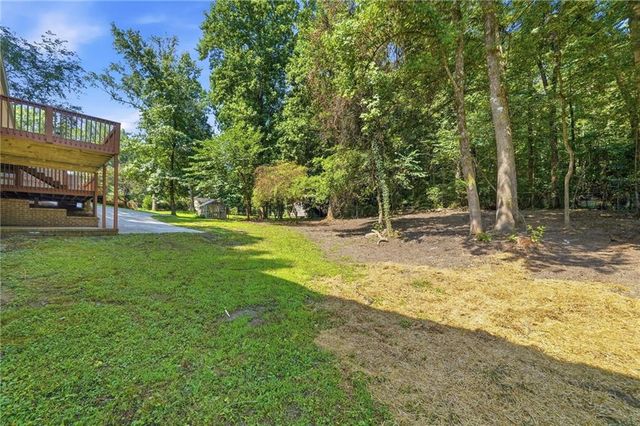 7215 Sinyard Road, Lithia Springs, GA 30122