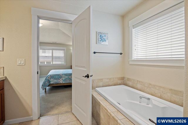2454 Egret Av SE, Salem, OR 97306