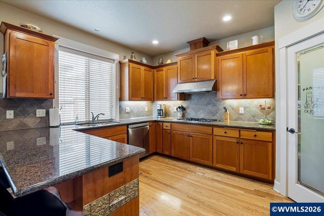 2454 Egret Av SE, Salem, OR 97306