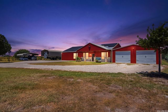 15157 MILLER RD, St Hedwig, TX 78152