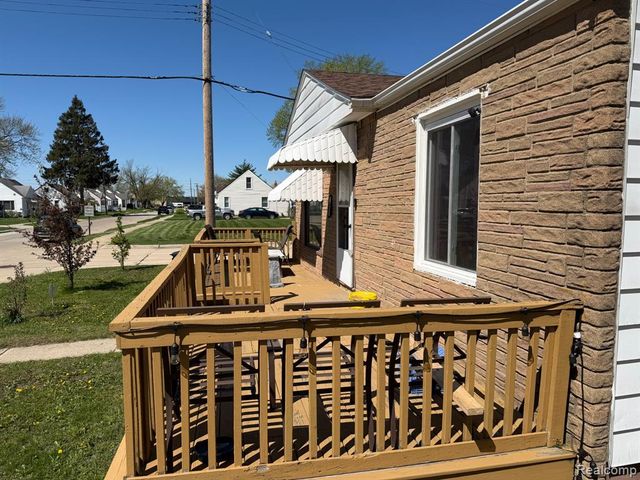 7003 Lozier Avenue, Warren, MI 48091