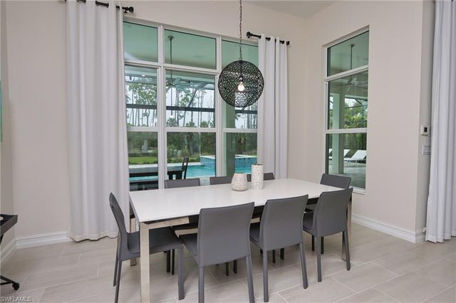 6262 Union Island WAY, Naples, FL 34113