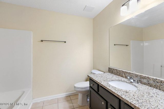 1466 MANOTAK POINT Drive 208, Jacksonville, FL 32210