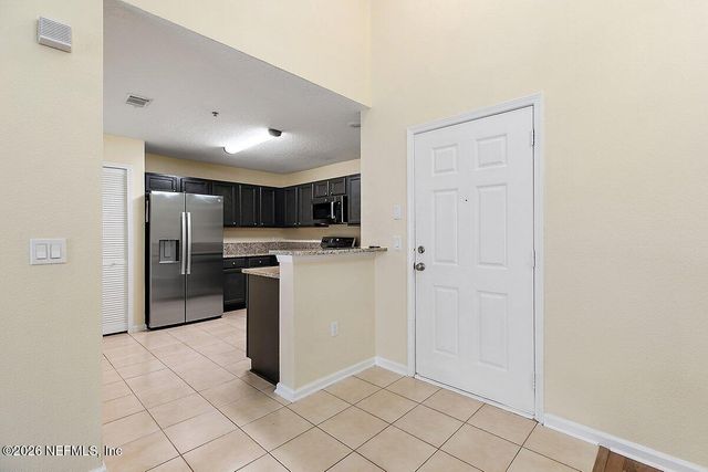 1466 MANOTAK POINT Drive 208, Jacksonville, FL 32210
