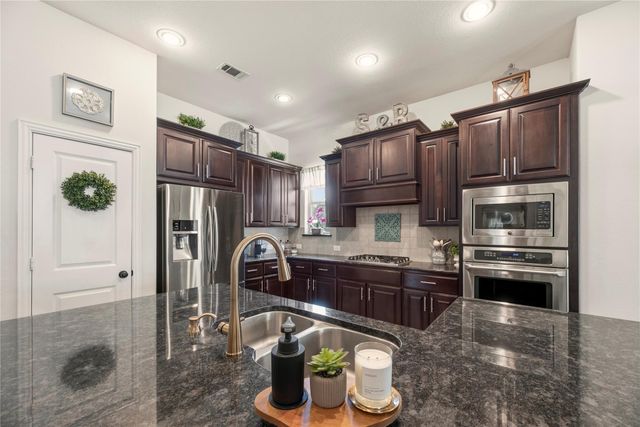 17810 Paintbrush Pass Court, Cypress, TX 77433