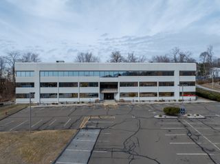 400 Bayonet Street, New London, CT 06320