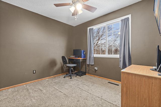 6131 Egg Lake Road N, Hugo, MN 55038