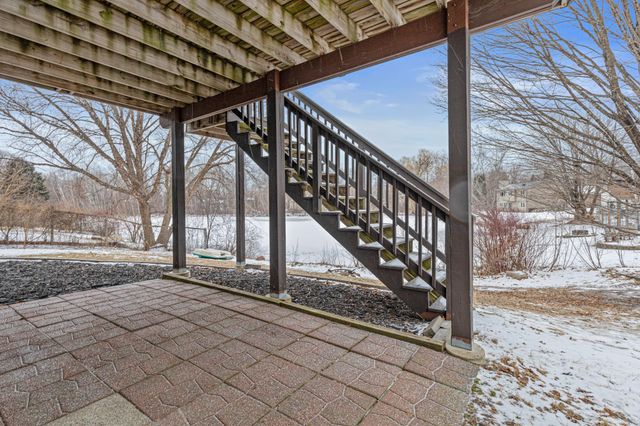 6131 Egg Lake Road N, Hugo, MN 55038