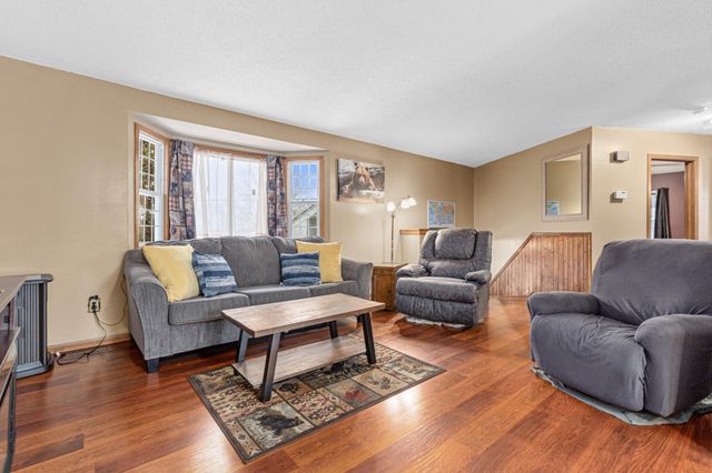 6131 Egg Lake Road N, Hugo, MN 55038